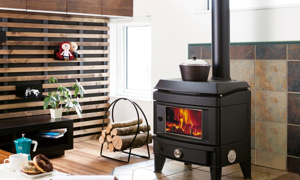 トヨトミ TOYOTOMI ペレットストーブ エンプレス【廃版】 | 薪クラブの