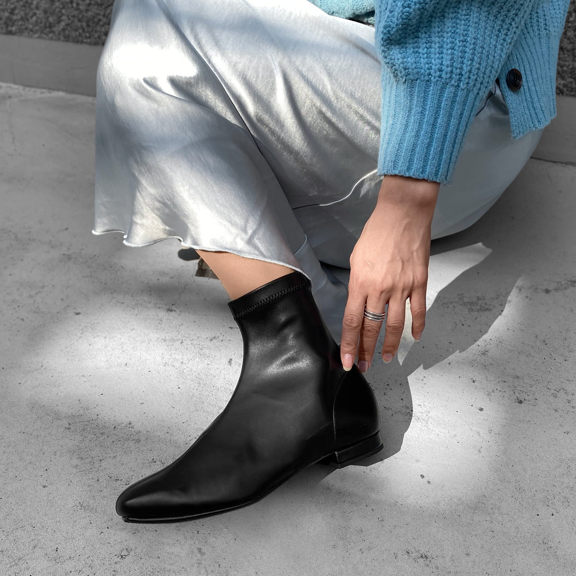 60%OFF：スクエアトゥ ストレッチフラットブーツ（3376）ブラック