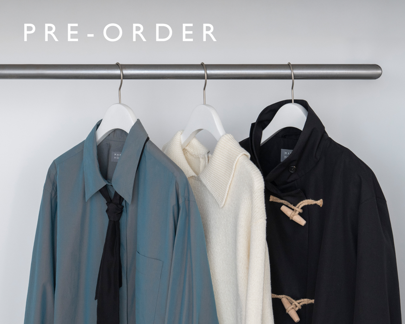 マーガレット・ハウエル ウィメンズから予約アイテムとシーズンカラー