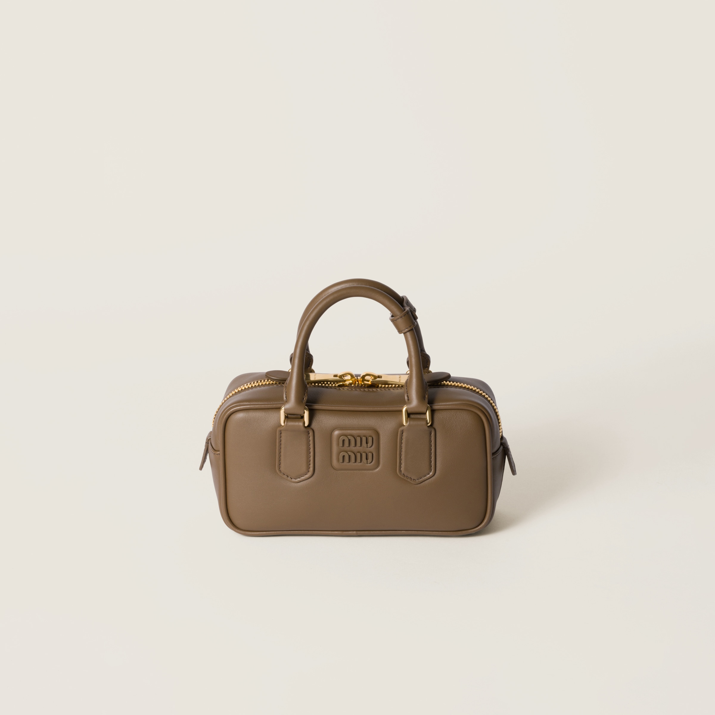 Tundra Arcadie Leather Bag | Miu Miu