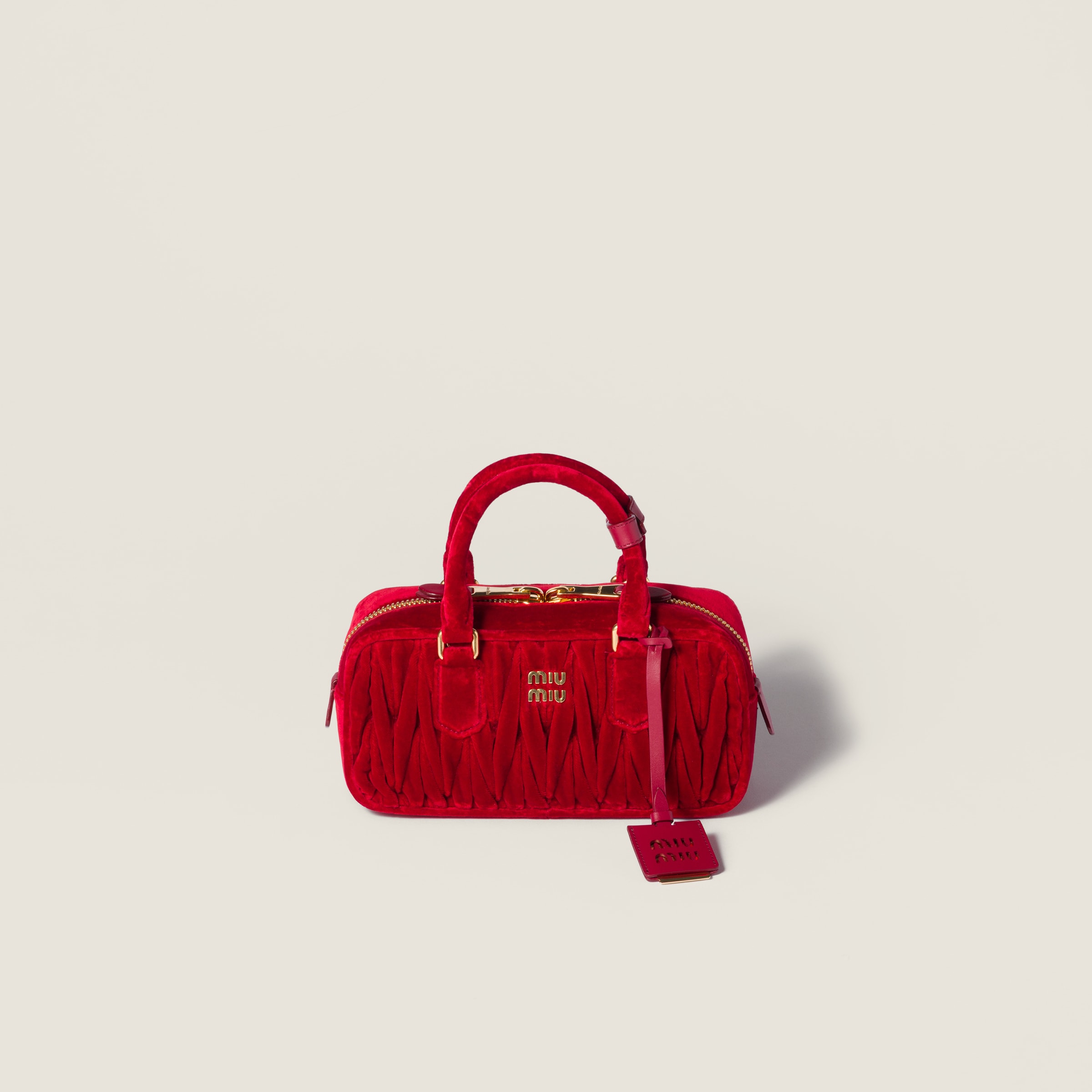 Red Arcadie Matelassé Velvet Bag | Miu Miu