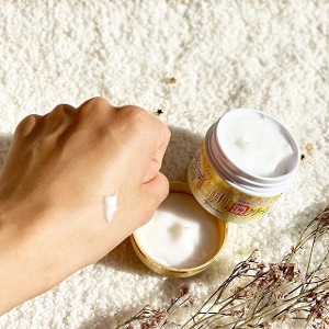 ホワイトラベル 金のプラセンタもっちり白肌濃クリーム ホワイトラベル