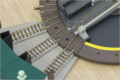 TOMIX】 鉄道模型レイアウトにターンテーブルを設置してみよう | 鉄道