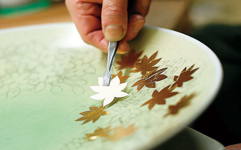 吉田美統 - 人間国宝｜九谷焼をめぐるとっておきの旅