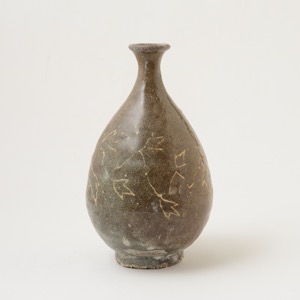 朝鮮 李朝 粉青沙器 象嵌花文 徳利 ｜ みんげい おくむら （日本と世界