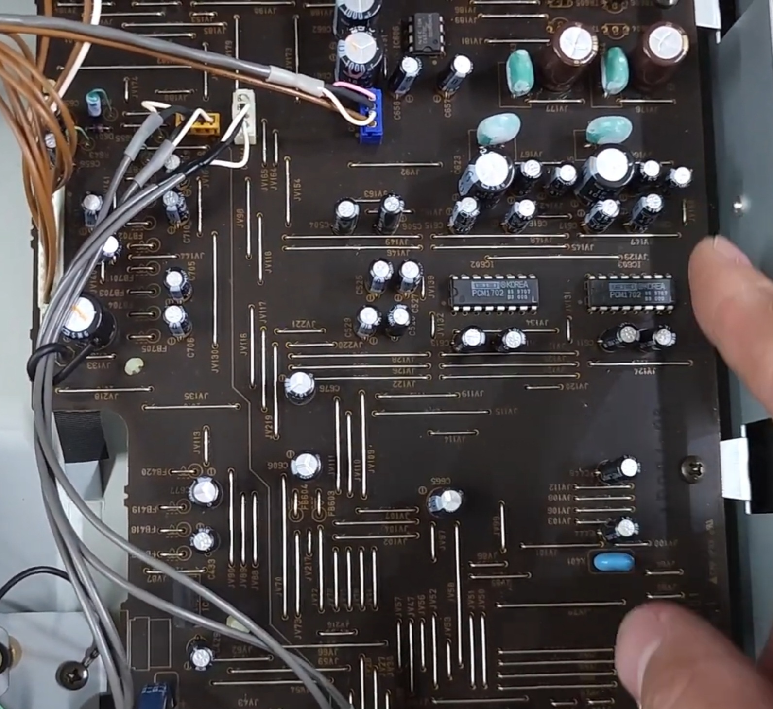 Denon DMD-1550 [MiniDisc Wiki]