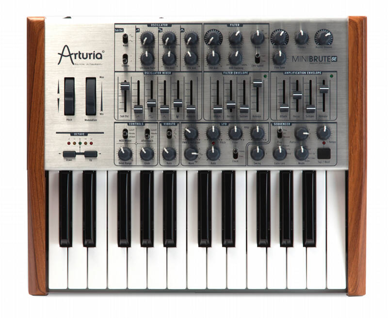Arturia MINIBRUTE SE プレミアム仕様の限定モデル登場！精悍な