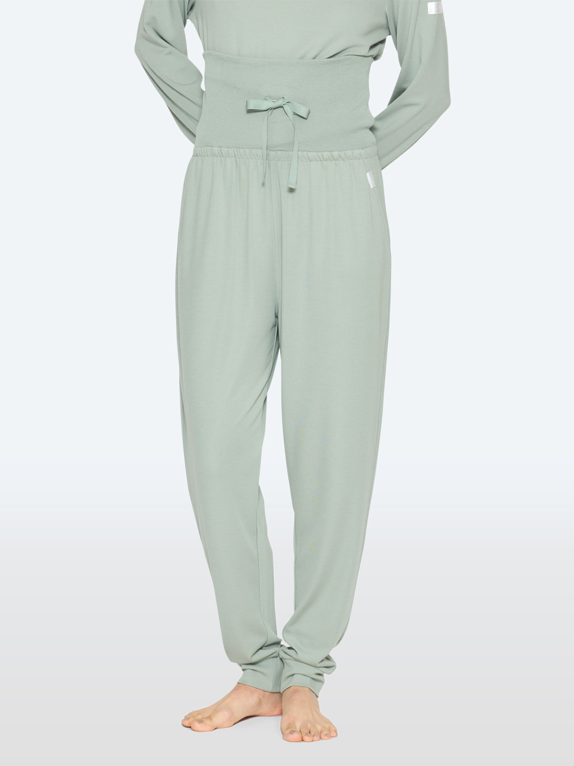 リファバイタルテック モイストスムースロングスリーブプルオーバー+