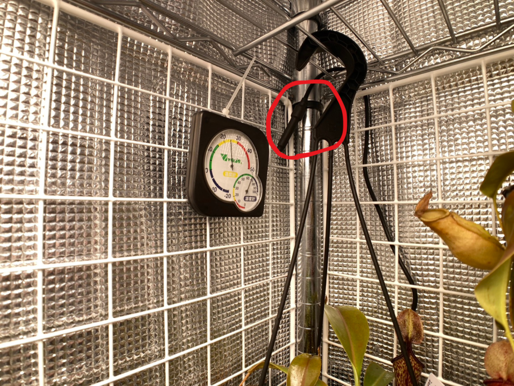 自作簡易温室】昭和精機工業のパネルヒーター「SPE-250」使ってみた