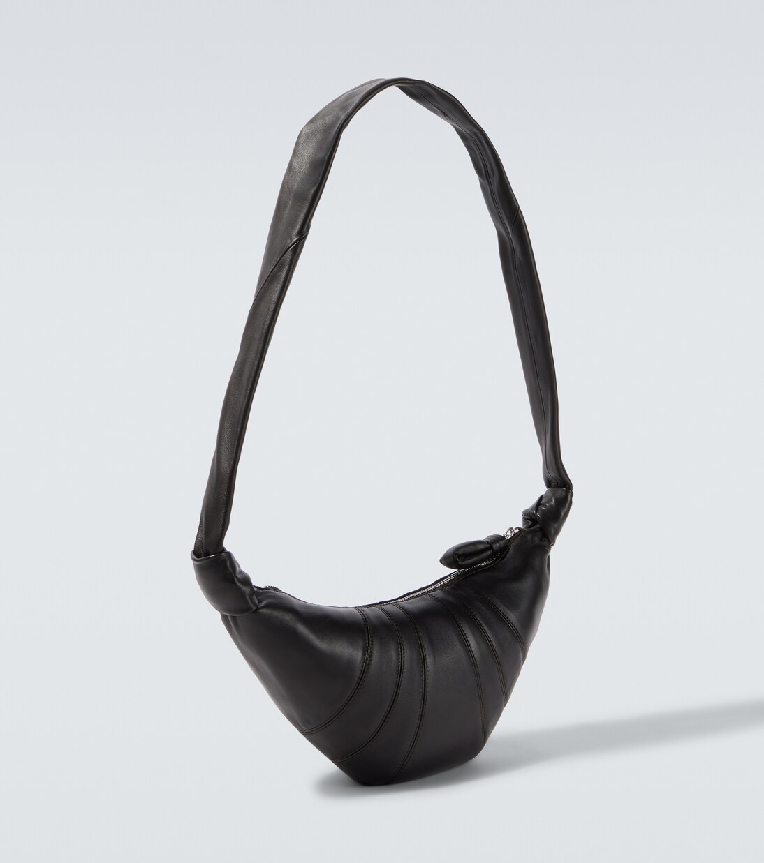 Croissant Small leather shoulder bag in brown - Lemaire | Mytheresa