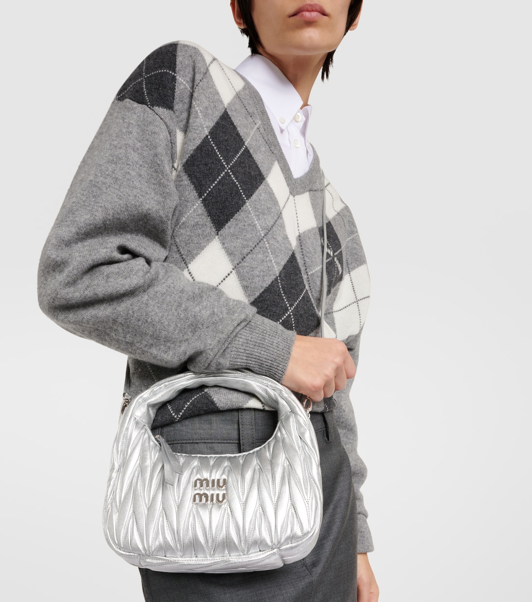 Wander Small matelassé leather shoulder bag in silver - Miu Miu