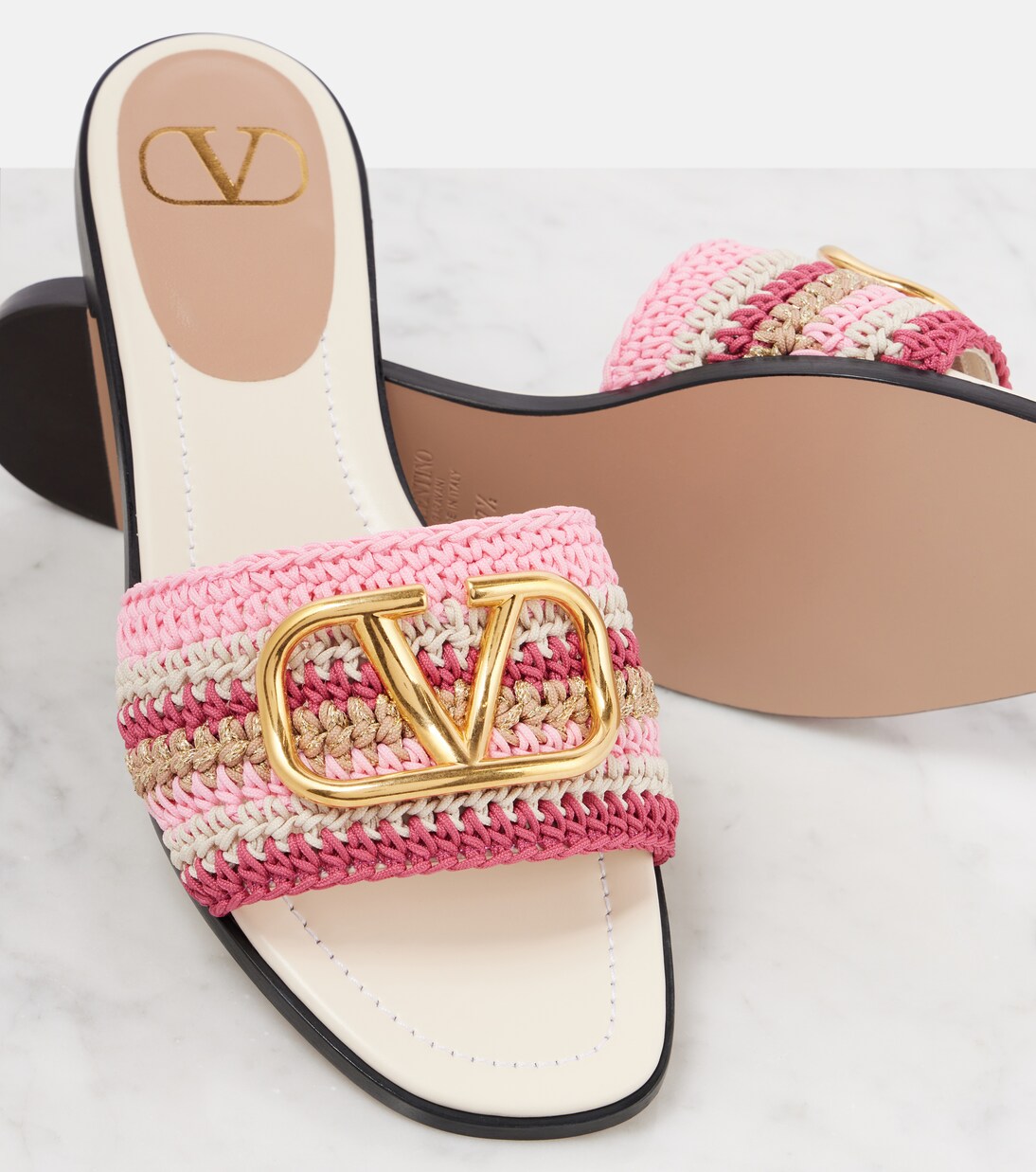 VLogo Signature crochet slides in pink - Valentino Garavani