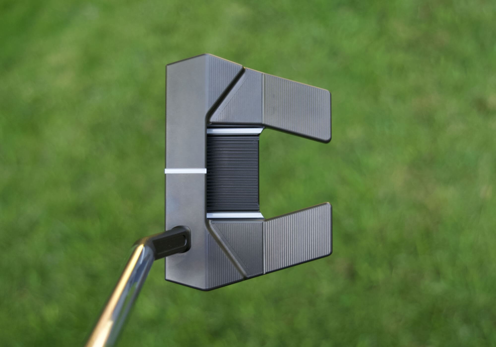 限定モデル スコッティ・キャメロン「PHANTOM BLACK」登場！プロの声が