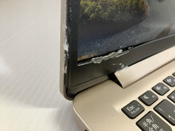 ideapad Slim 170 ヒンジが割れた