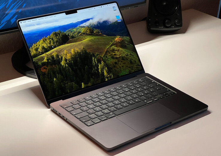 Apple 超美品 MacBook Pro M3Pro 18GB 512GB 充放電27回 MacBook Pro 14