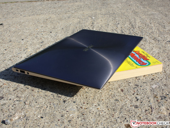 Review Asus Zenbook UX21E Ultrabook - NotebookCheck.net Reviews