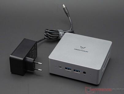 Minisforum UN100L review: The mini PC for office tasks with an