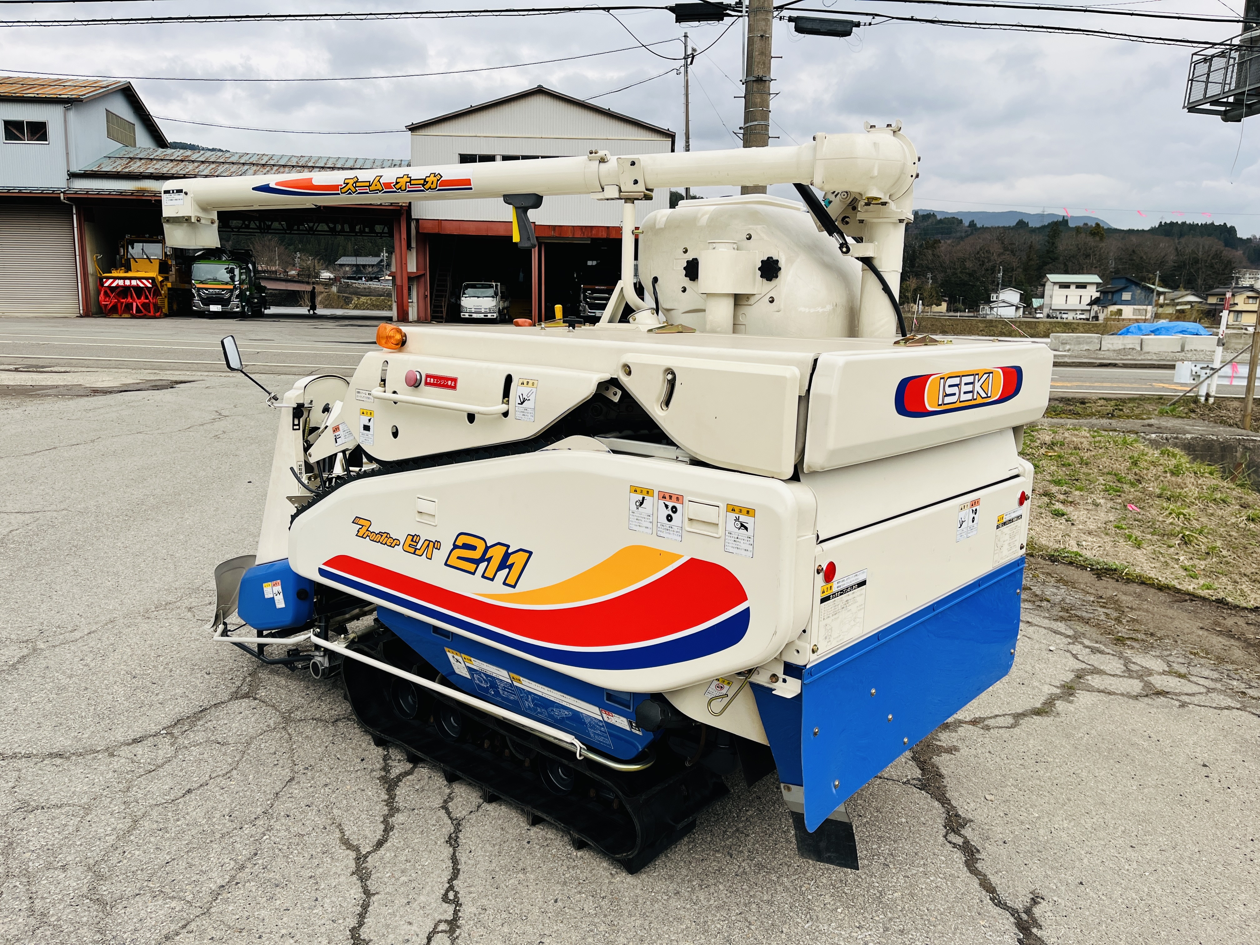 イセキ 中古コンバイン HVA211G-EZKHWCの詳細｜農機具通販ノウキナビ