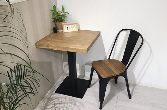 天然木を使用した、本格カフェテーブル | NOCEノーチェ 家具