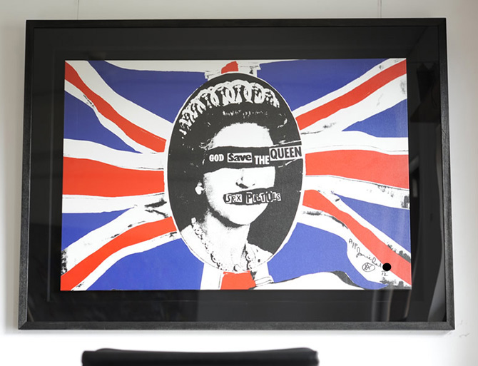 Jamie Reid（ジェイミ・リード）のGOD SAVE THE QUEEN - Canvasがご