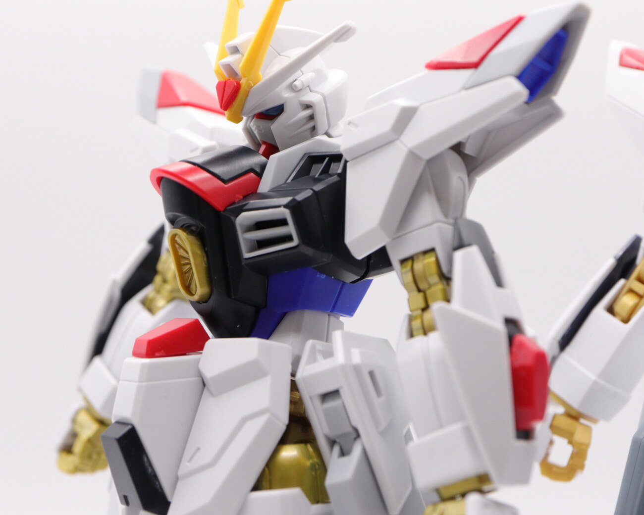 制作記・HG マイティーストライクフリーダムガンダム 改造1 - のるすけ