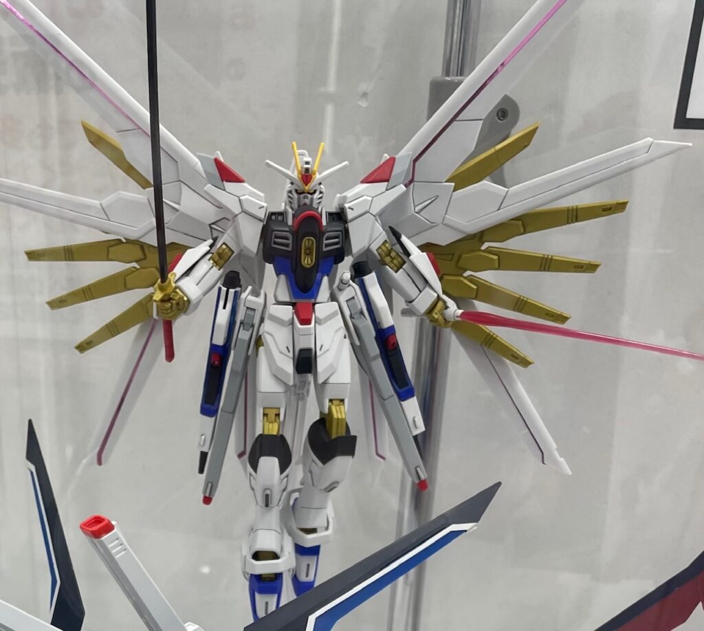 制作記・HG マイティーストライクフリーダムガンダム 改造1 - のるすけ