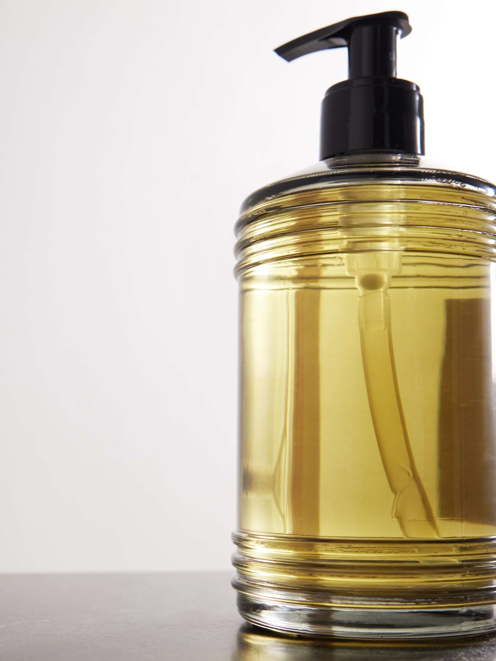 LOEWE PERFUMES Liquid Soap - Ivy, 360ml | NET-A-PORTER