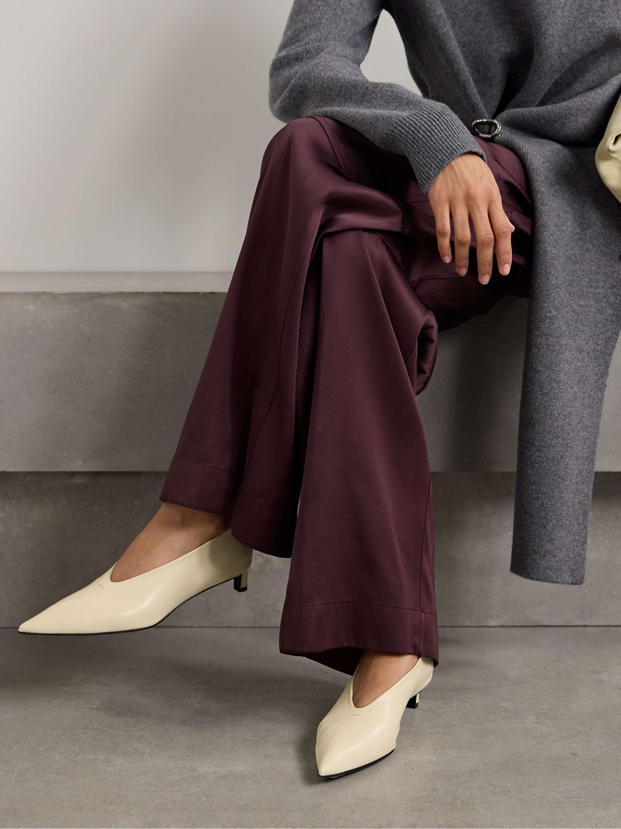 JIL SANDER Leather pumps | NET-A-PORTER