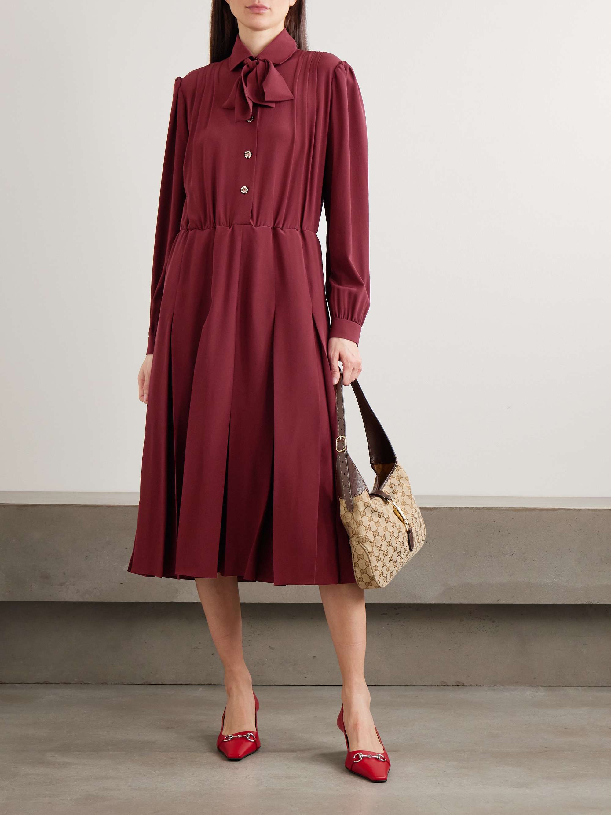 GUCCI Pintucked bow-detailed silk crepe de chine midi shirt dress