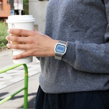 CASIO カシオ プレミアムシリーズ A1000M-1BJF クォーツ ユニセックス