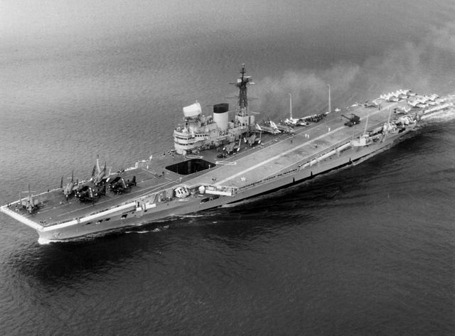 HMS Victorious in the cold war