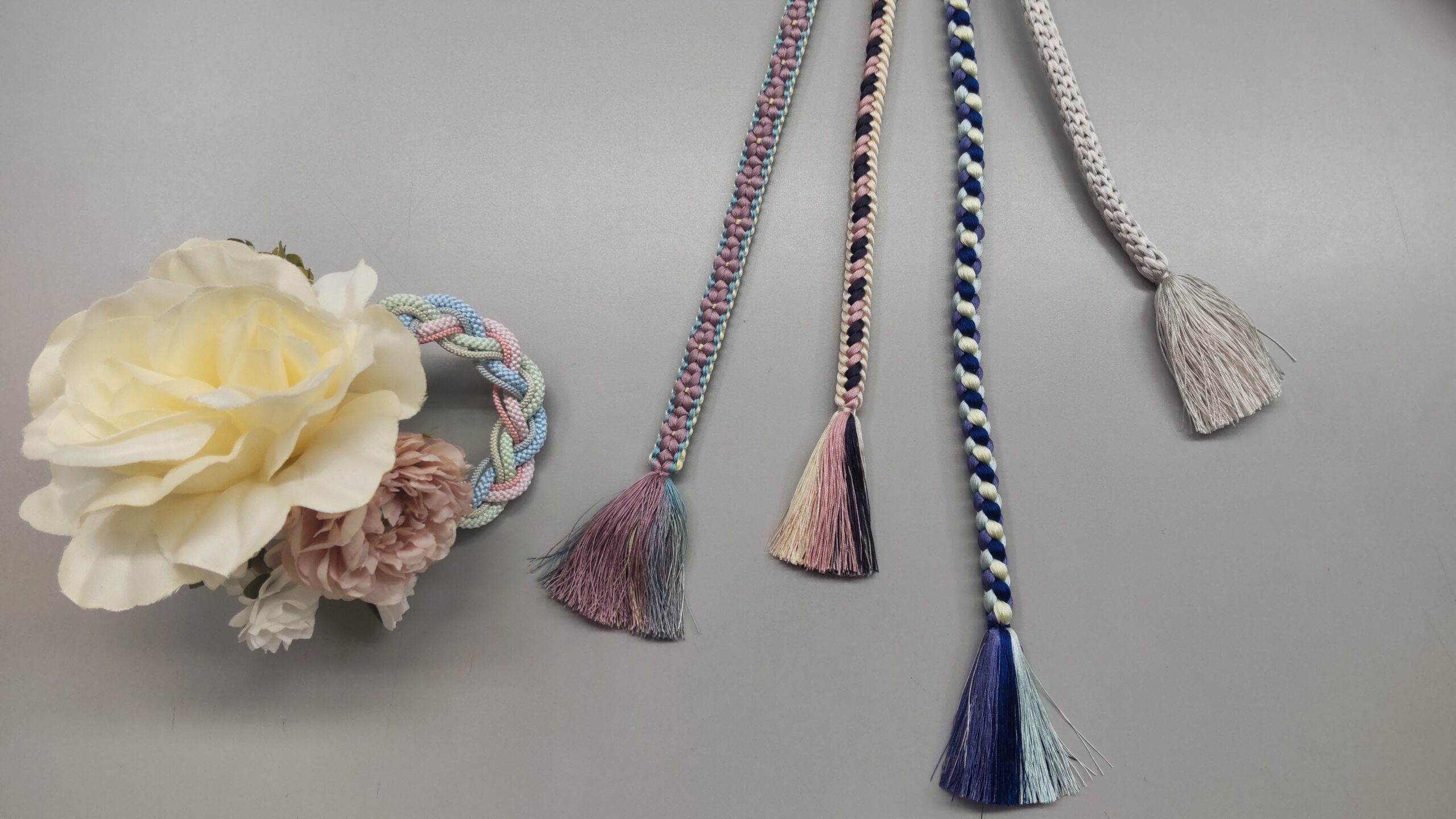 オトナの趣味活】わたしの手で織りなす喜びを。はじめての「くみひも