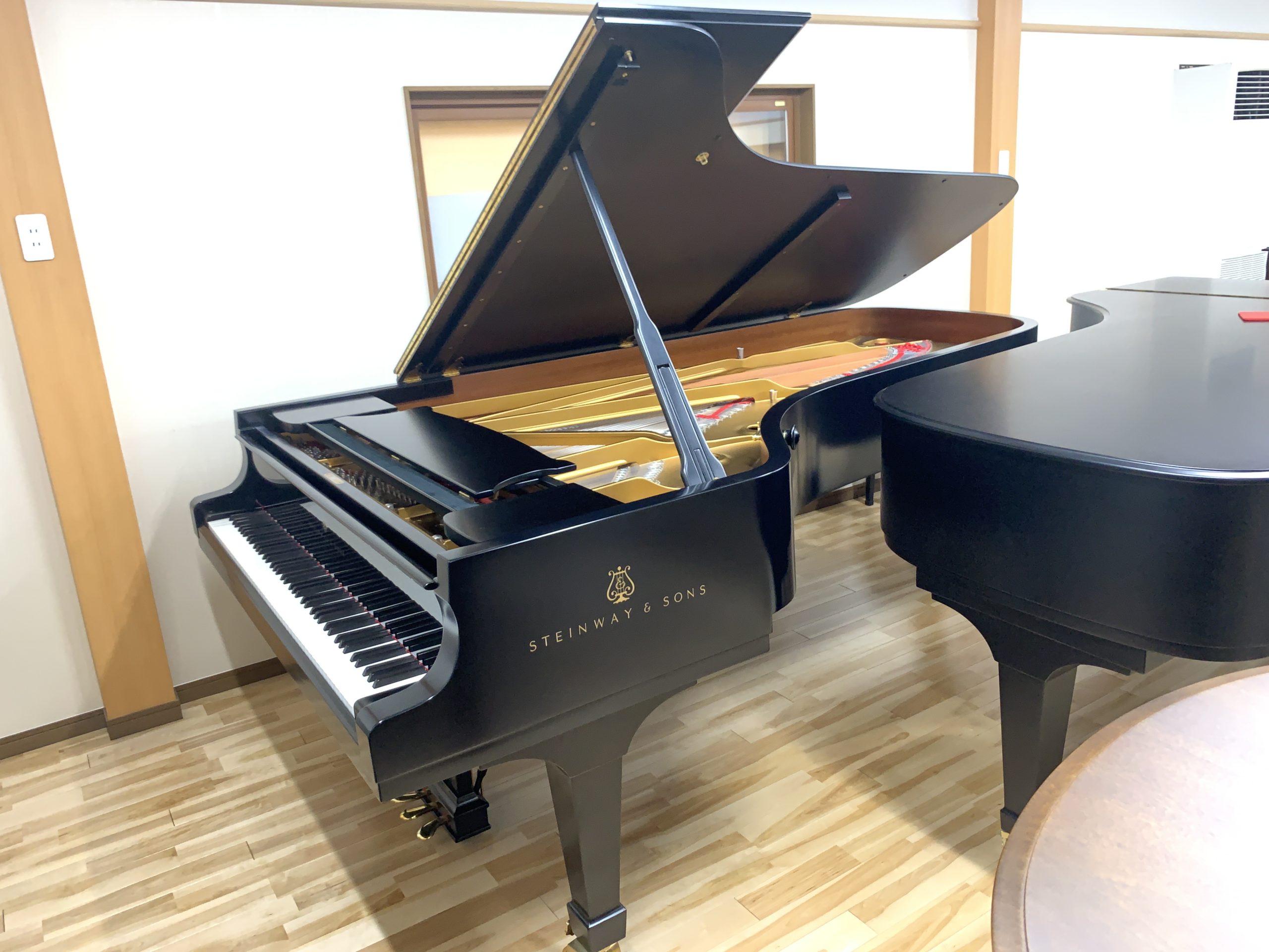 STEINWAY&SONS | 名古屋ピアノ調律センター