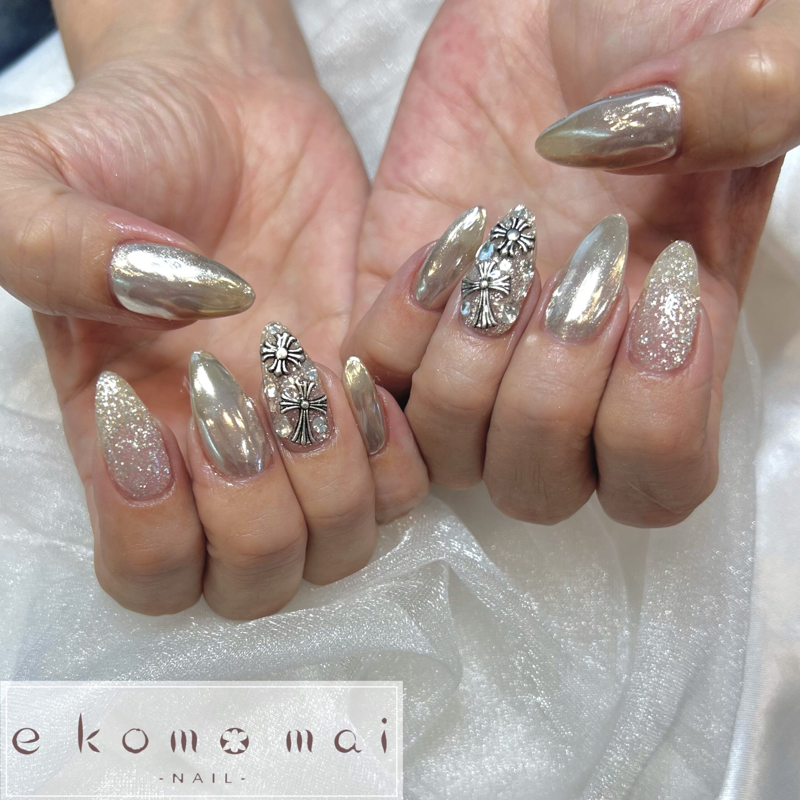溝ノ口ネイルサロン/クロム風ネイル | 溝の口ネイルサロン e komo mai