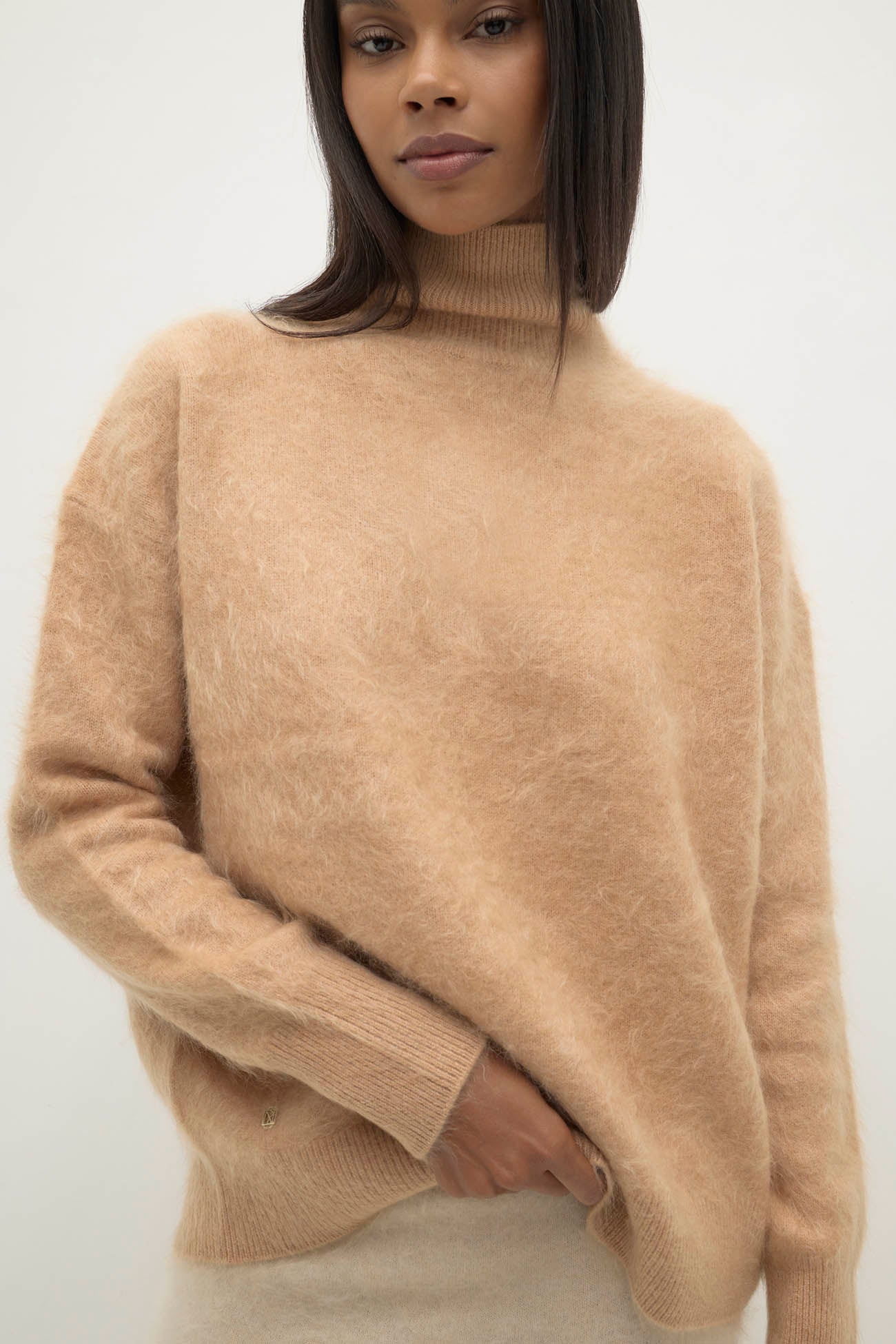 Women's Ethel Brushed Cashmere Turtleneck Sweater – NAKEDCASHMERE