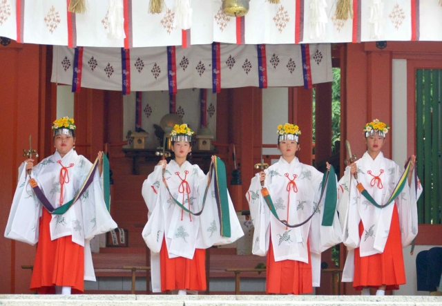 新・大和の神々／16 売太神社の阿礼祭（大和郡山市稗田町） - 「お話の