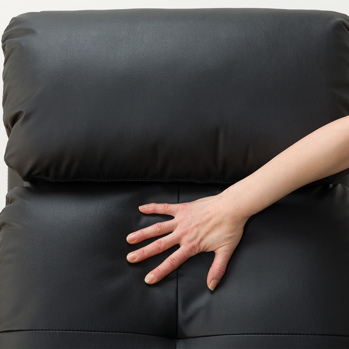 1人掛け立ち上がりやすい電動リクライニングソファ 合皮タイプ (UM02