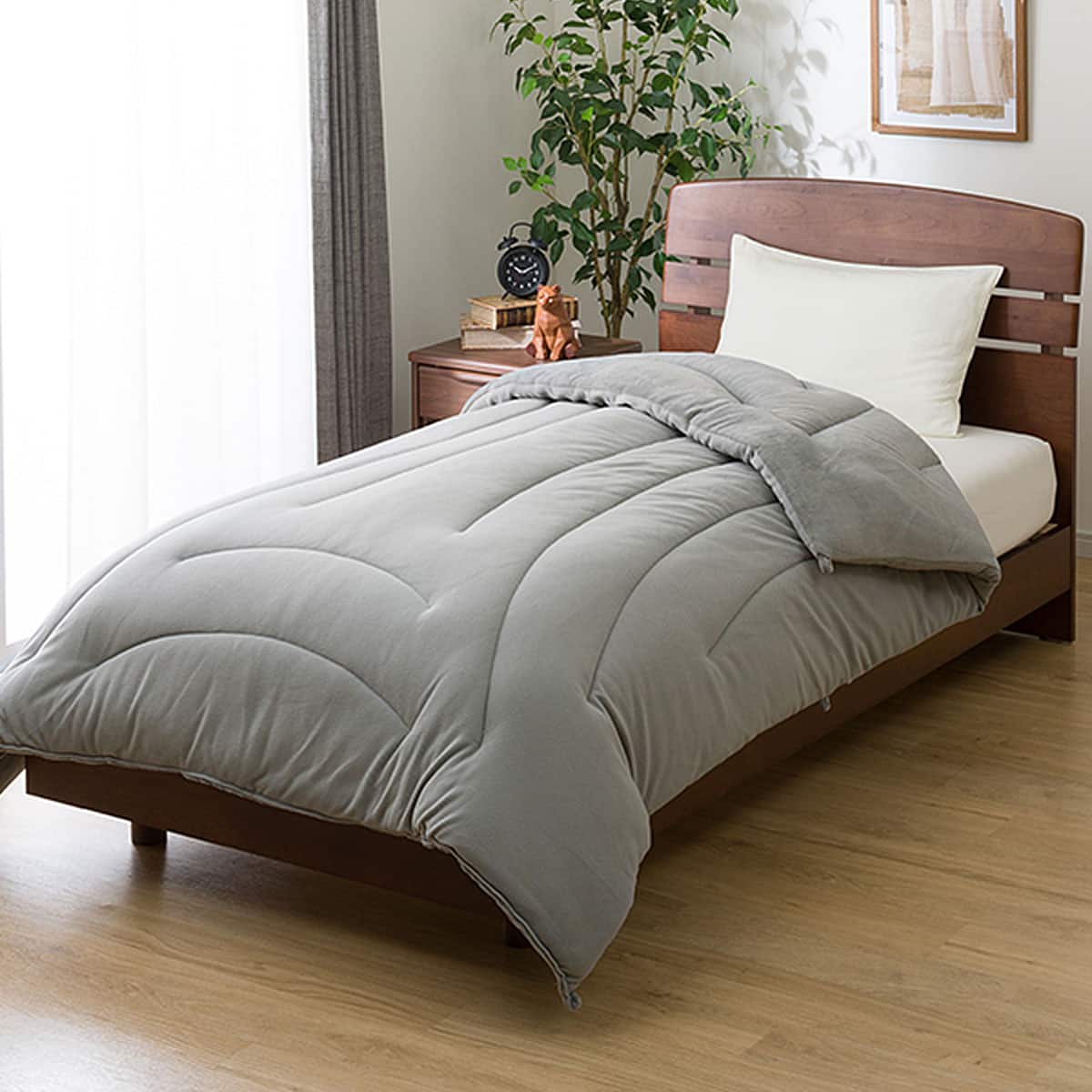 カバーなしで使える ちょうど良い 温度調整掛ふとん クイーン(GY K2423