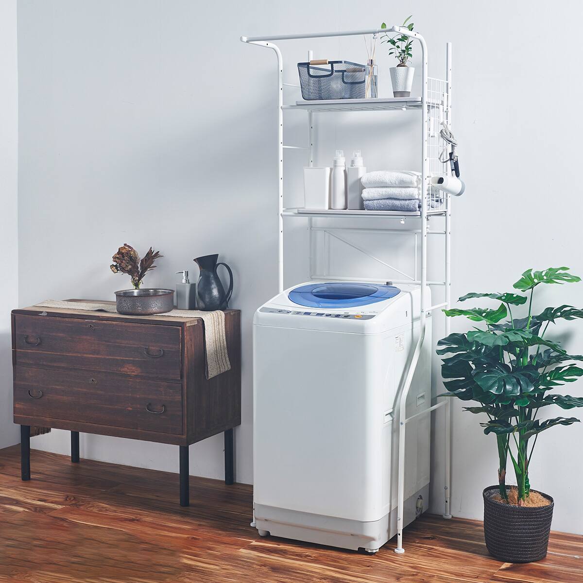 幅調整して洗濯機上を有効活用できる棚2段ランドリーラック(ホワイト