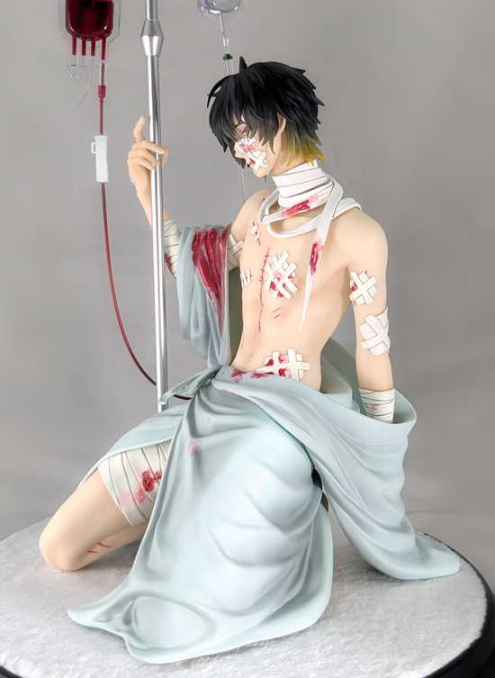 フィギュア「トワ 輸血Ver.」到着！｜ニトロキラル
