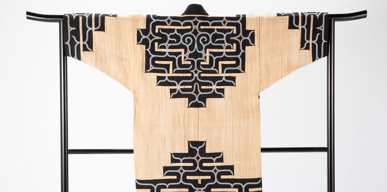 二風谷イタ | 二風谷アイヌクラフト