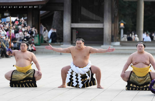 豊昇龍「横綱推挙授与式」叔父で元第68代横綱朝青龍ダグワドルジ氏も