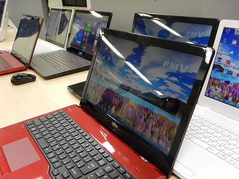 富士通LIFEBOOK AH53/Uレビュー/富士通FMVパソコン比較購入ガイド