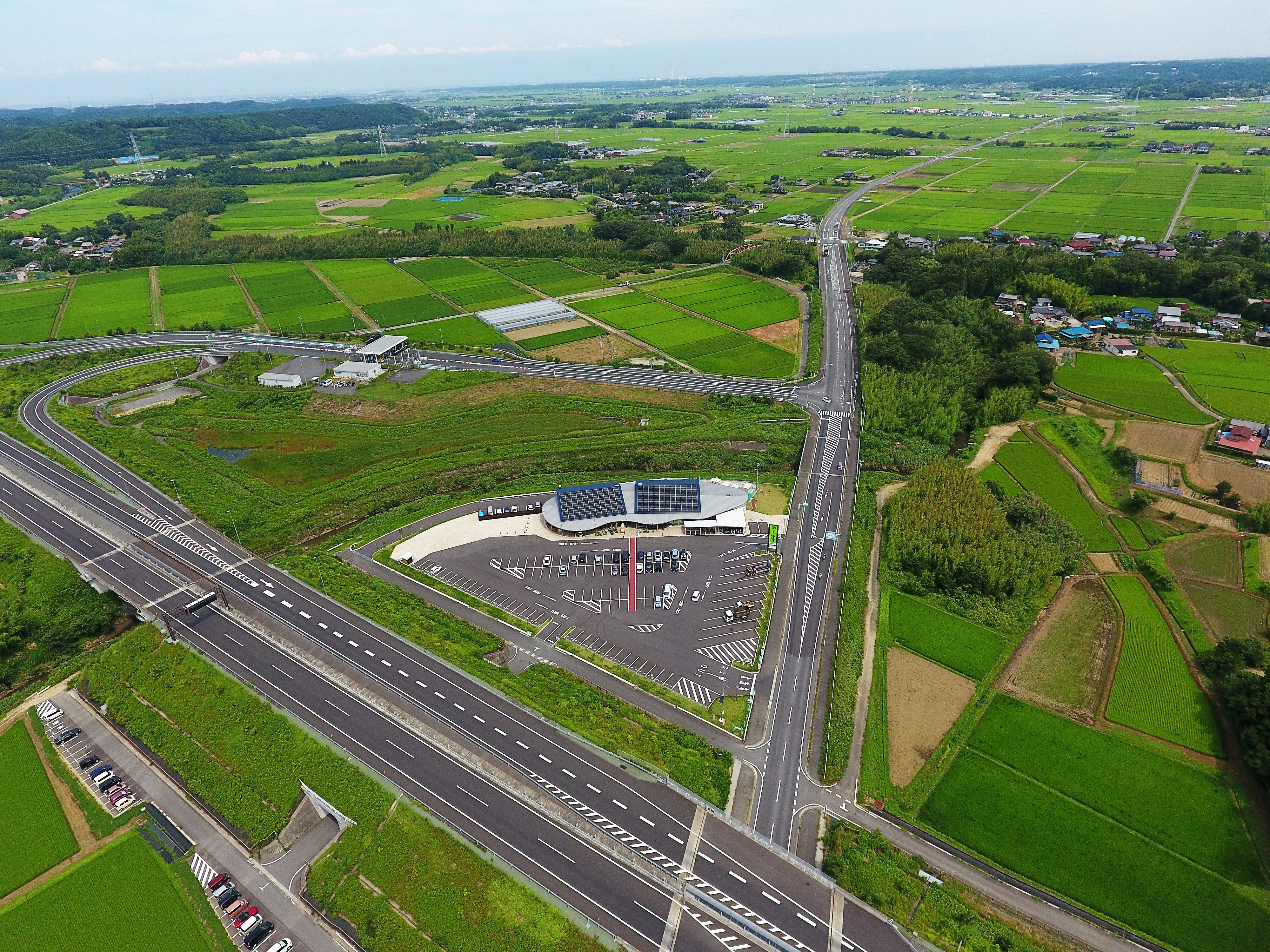 道の駅 木更津 うまくたの里 - スマートソーラー株式会社