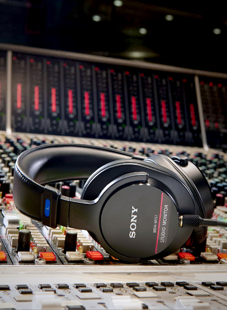 MDR-M1ST|ソニー・ミュージックスタジオ、モニターヘッドホン