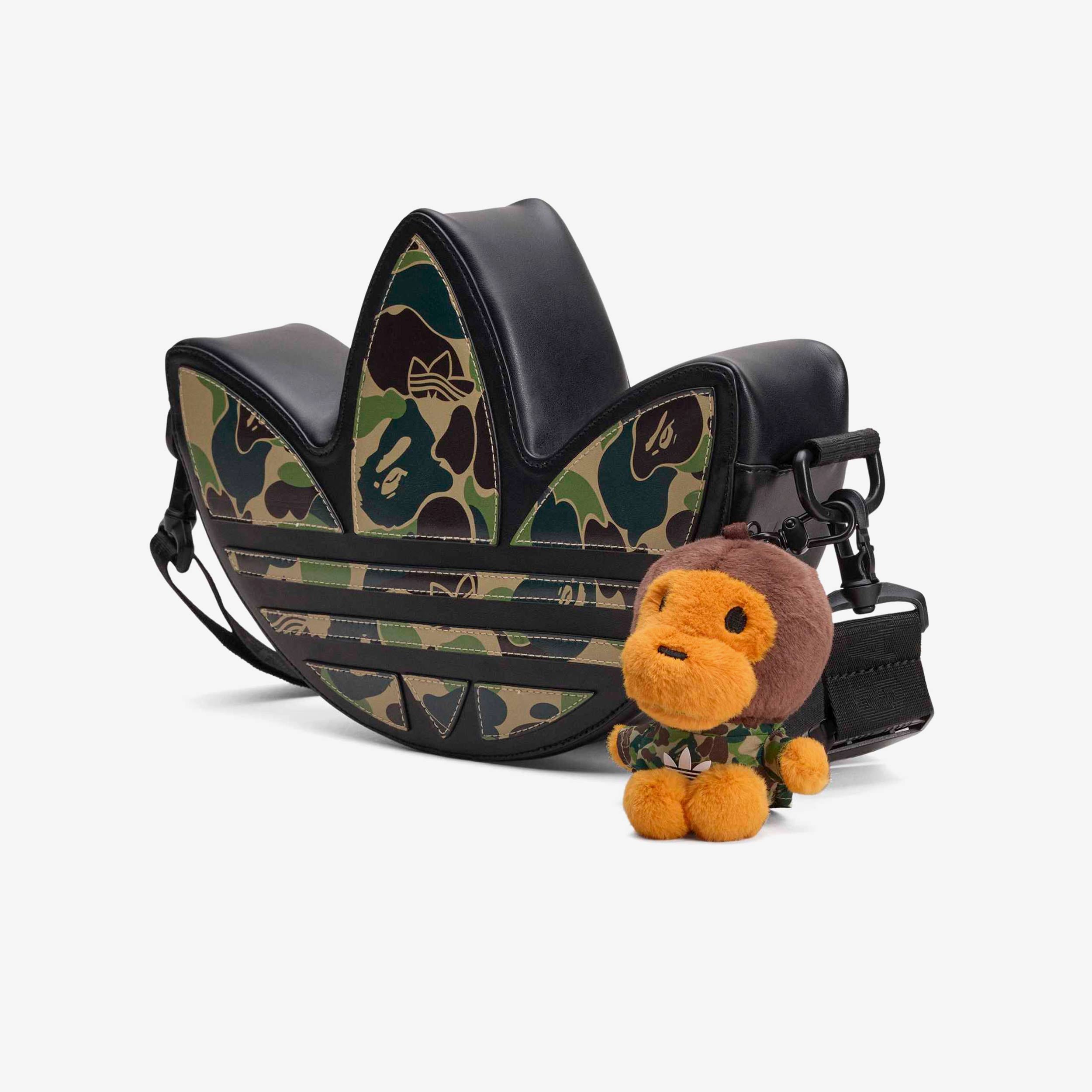 adidas Originals Trefoil Shoulder Bag x BAPE® - KF4921 | SNS