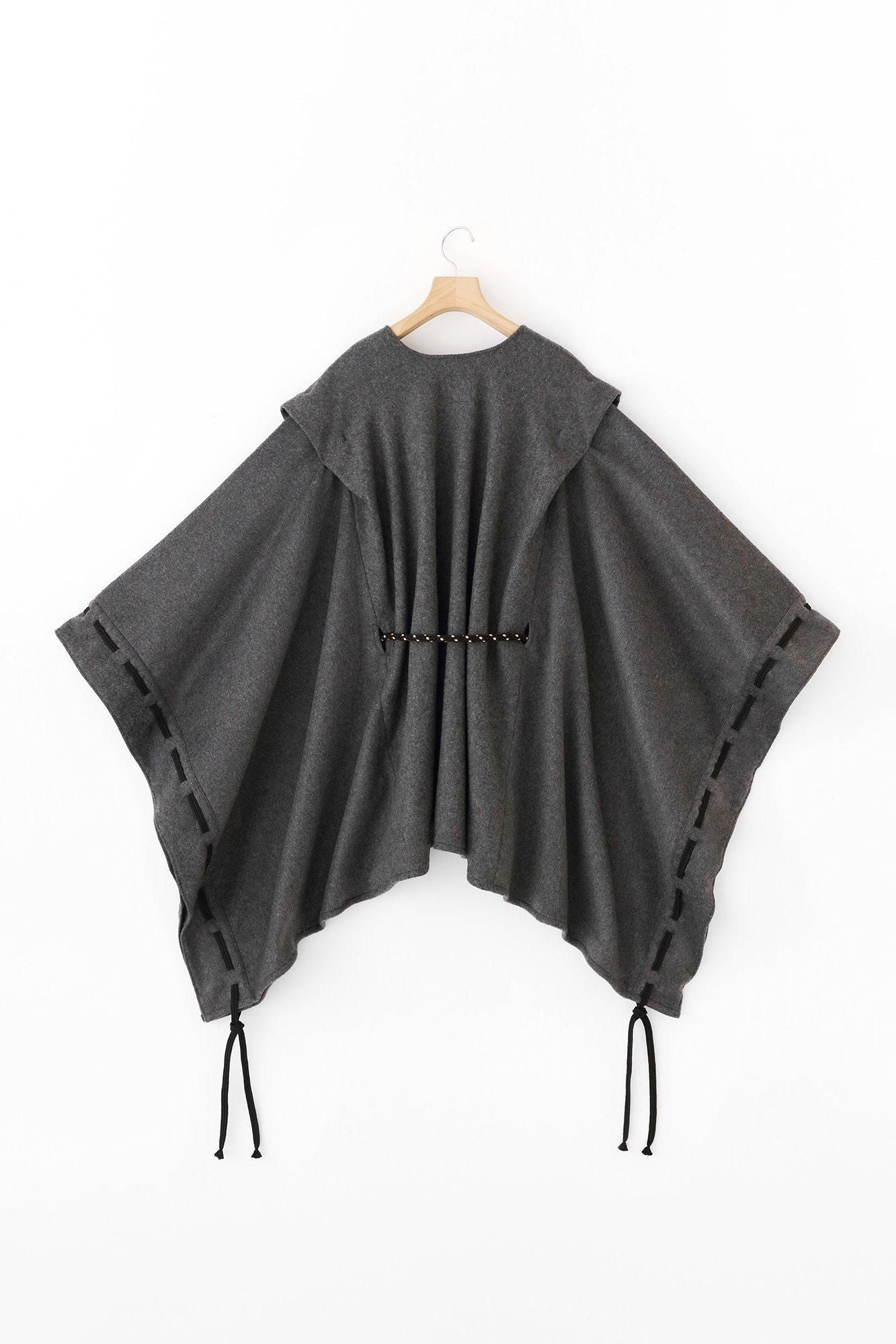 スーパー120'sウール きさらぎ 透かし肩上げ（すかしかたあげ） 袖括り