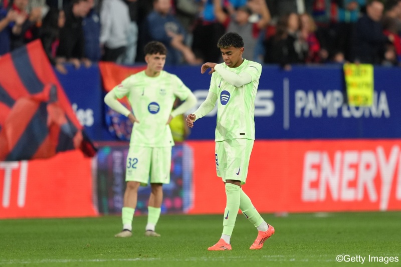 お宝】マルク・クロサス選手 サイン入りジャージ バルセロナ 【公式通販】