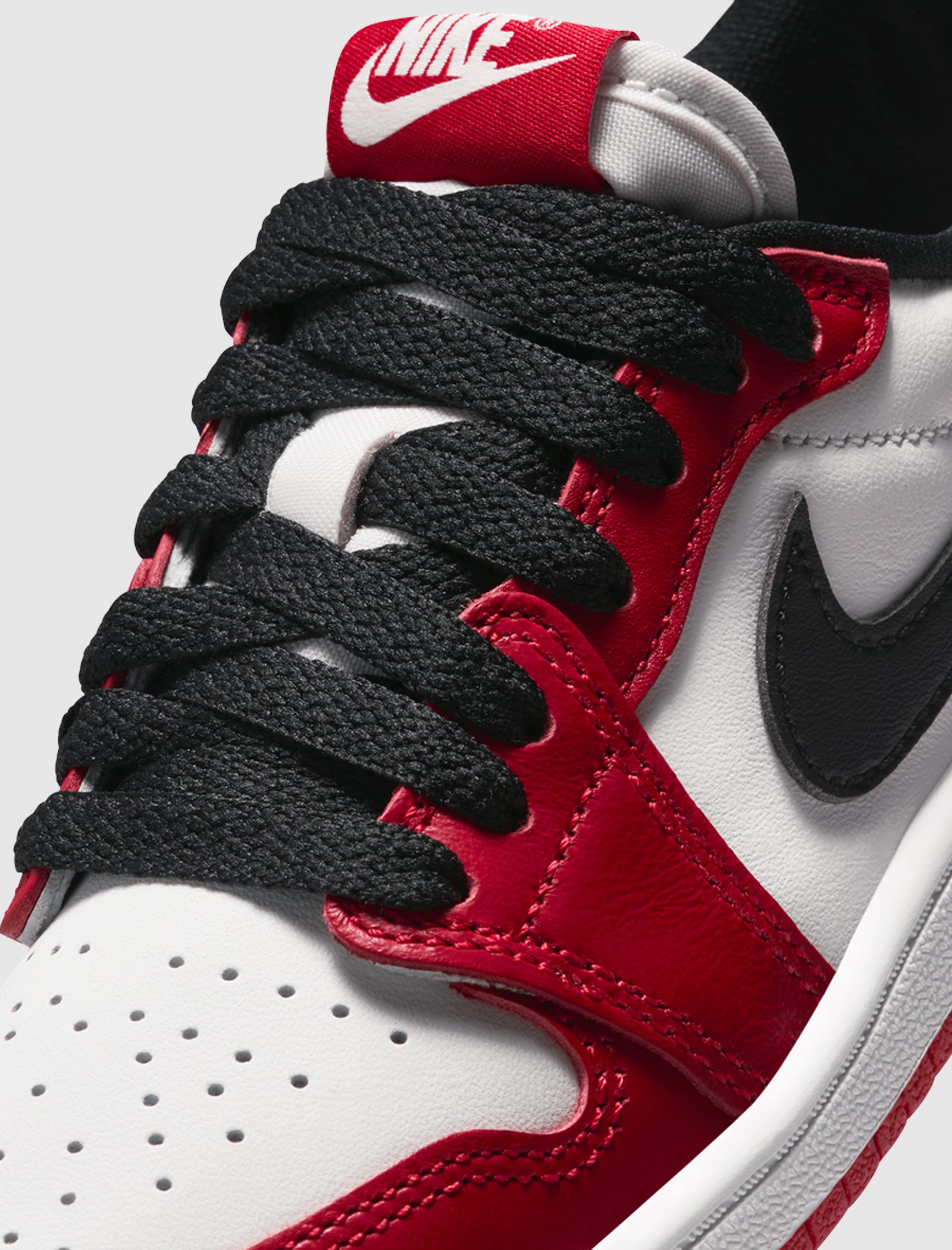 AIR JORDAN 1 RETRO LOW OG 