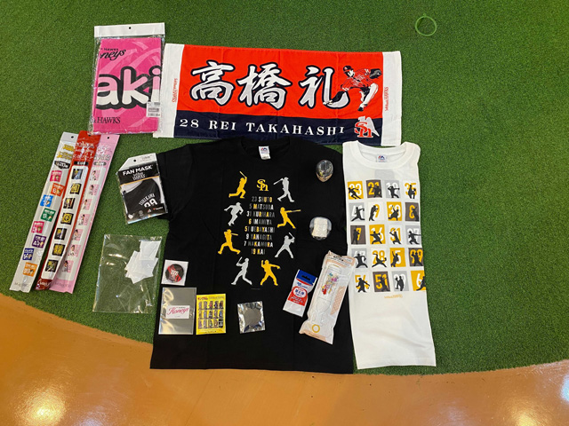 長谷川コーチ直筆サイン入りグッズ&うみひなグッズ！ | 福岡
